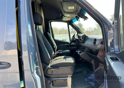 2019 Mercedes-Benz Sprinter 2500/3500 из США, поврежденный, VIN WD4PF0CD3KP099280